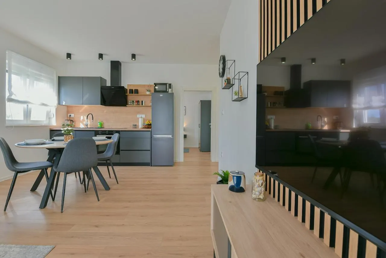 Apartments Noa Sukošan Kroatien