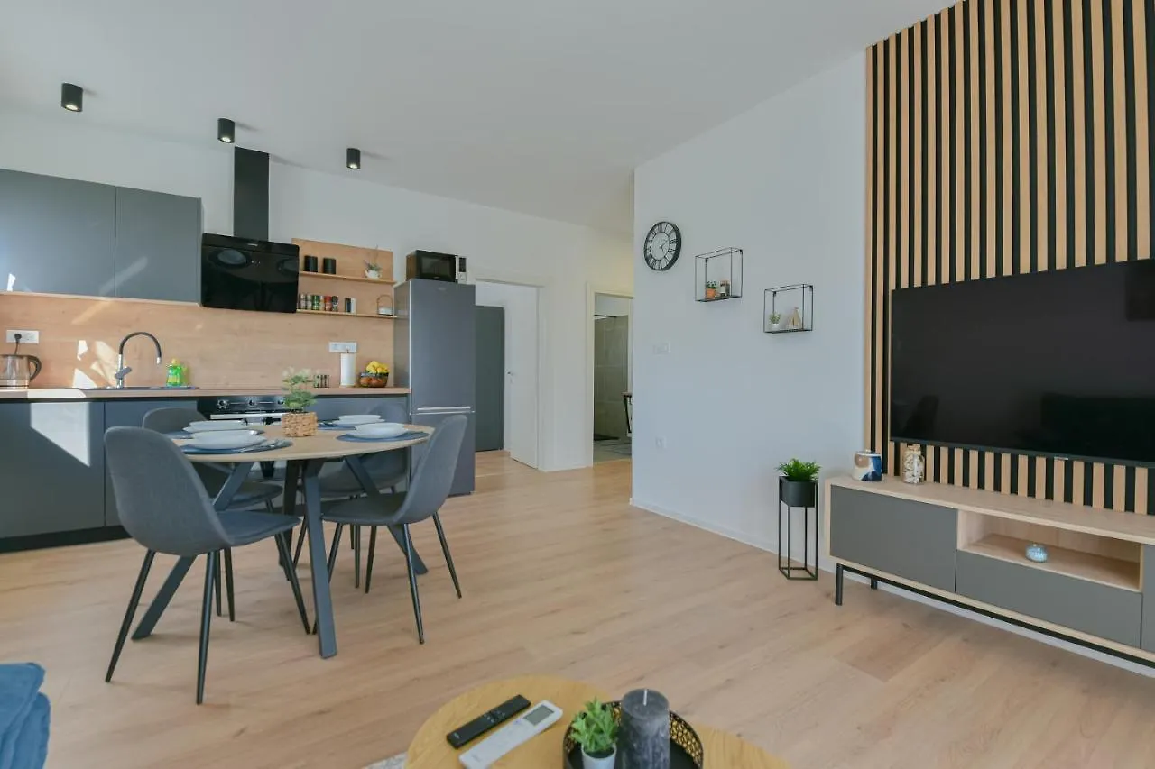 Apartments Noa Sukošan Kroatien