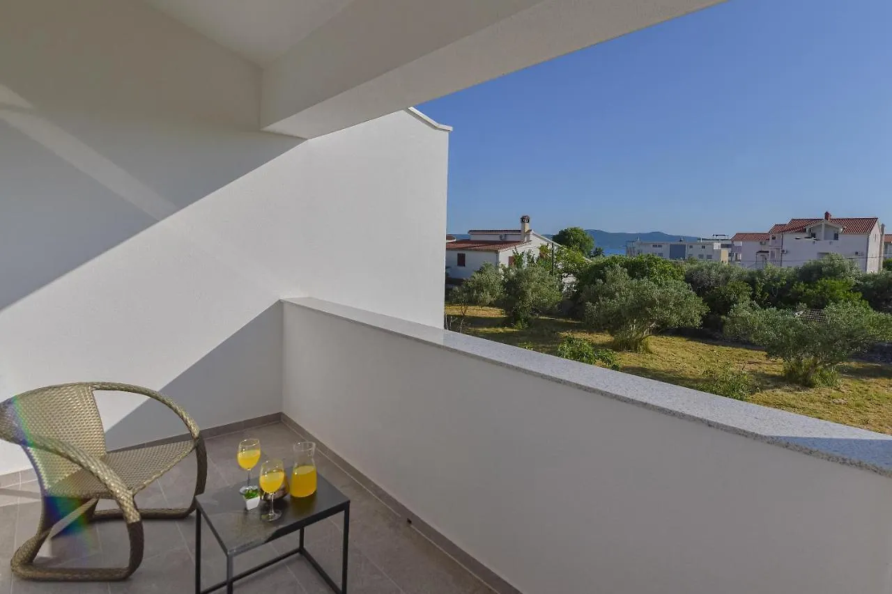 Apartments Noa Sukošan