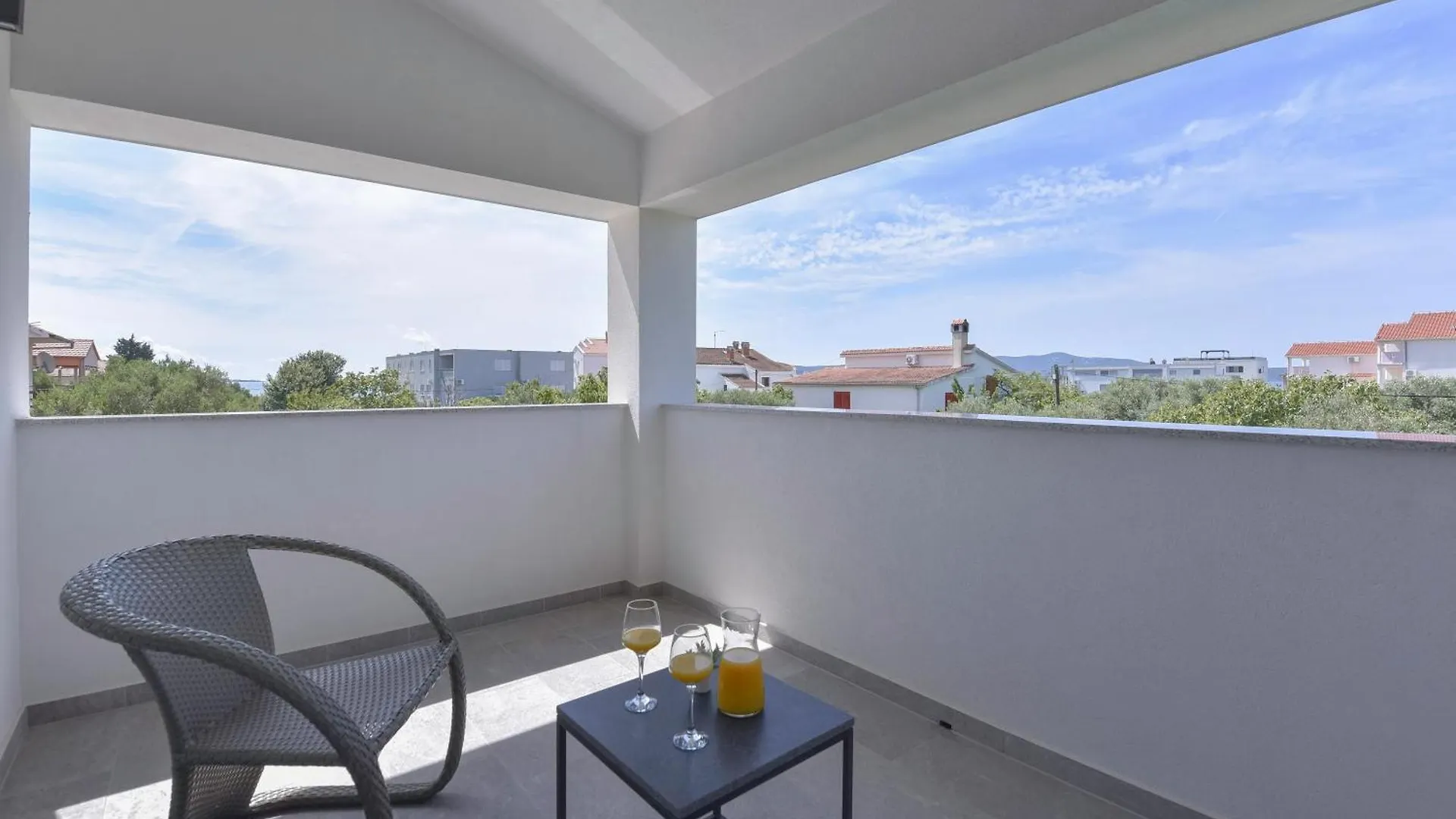 Apartments Noa Sukošan